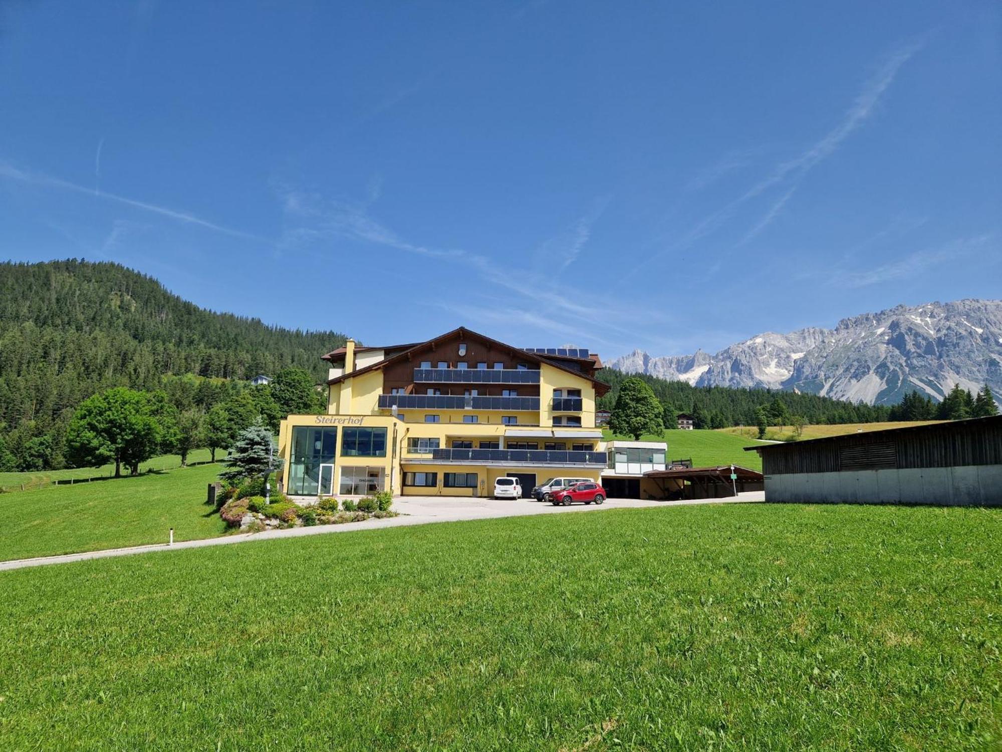 Premium Wanderhotel Steirerhof 4*